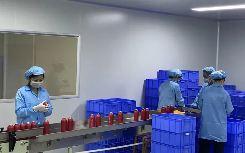 ​RUČNÍ OPĚTOVNÁ KONTROLA SPRCHOVÉHO GEL